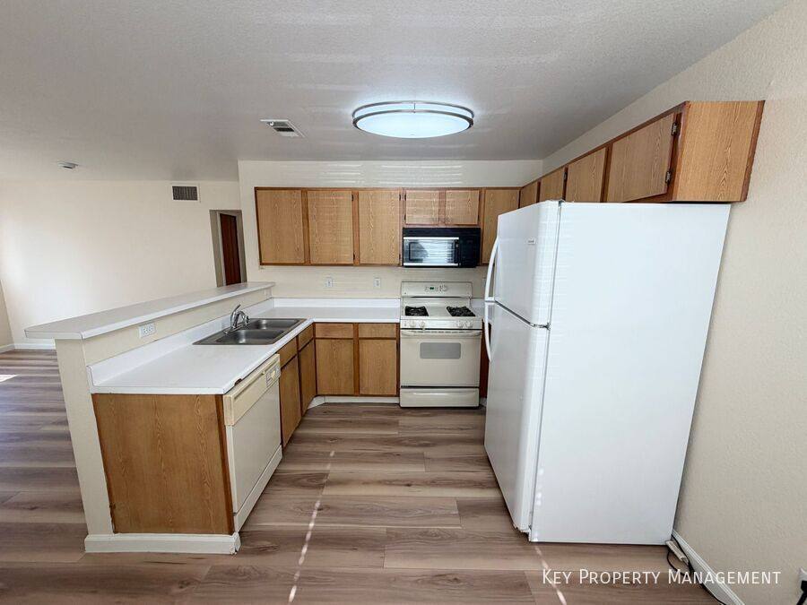 Apartment for rent at 4648 Krissylouise Way #A, Las Vegas, NV 89121
