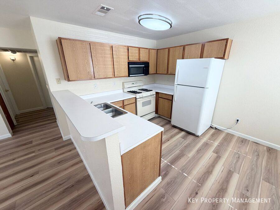 Apartment for rent at 4648 Krissylouise Way #A, Las Vegas, NV 89121