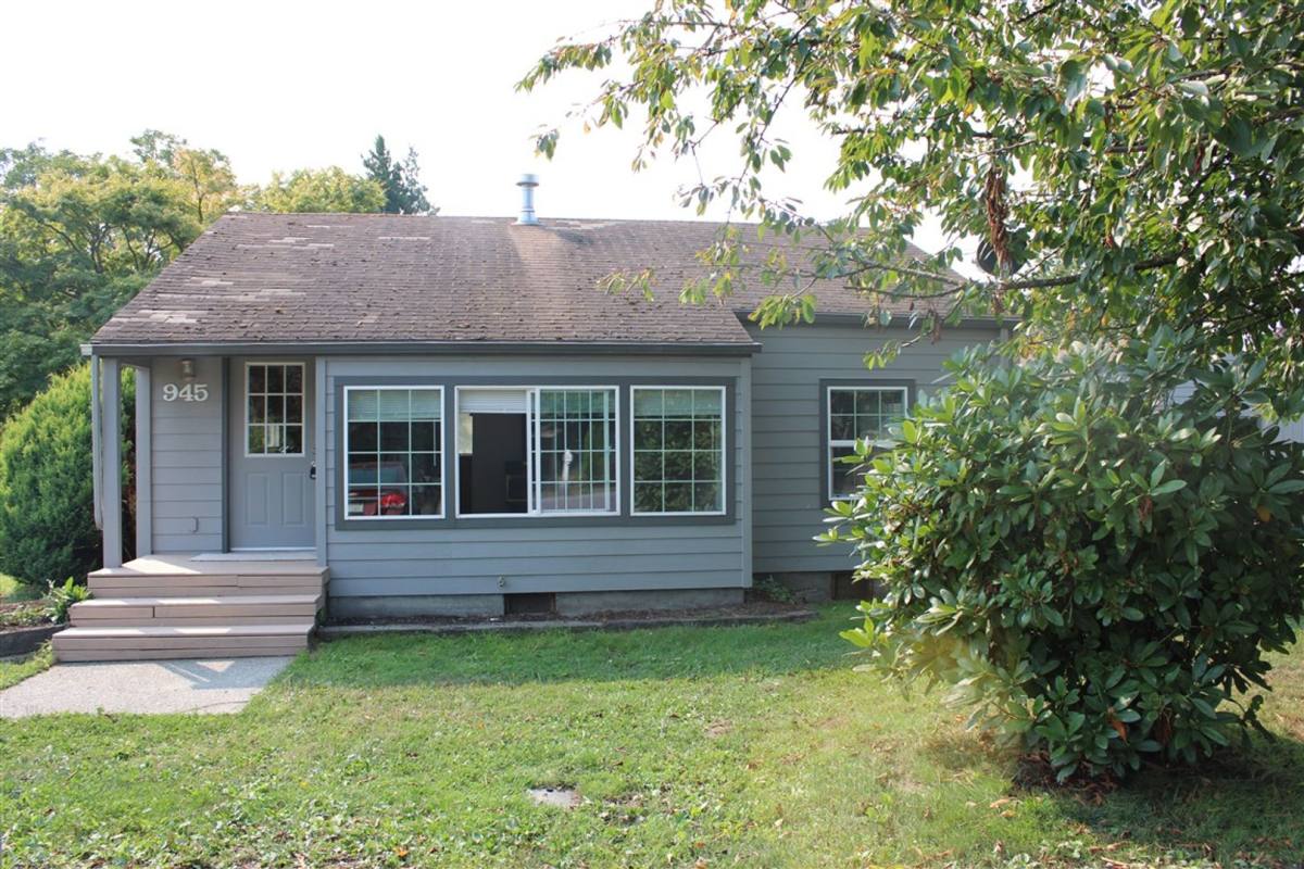 House for rent at 945 Fidalgo St, Sedro Woolley, WA 98284