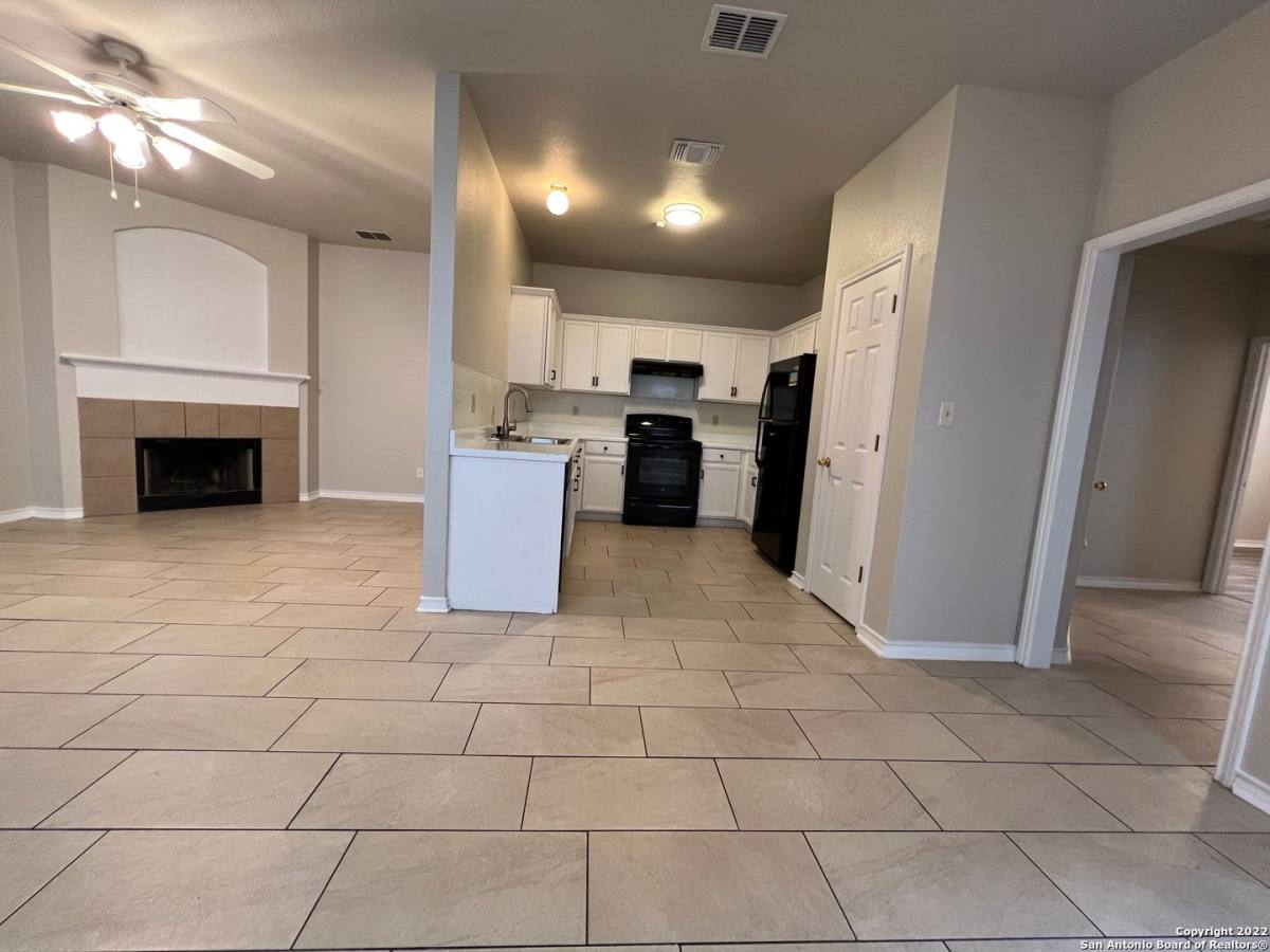 Townhouse for rent at 7047 Tourant Rd, San Antonio, TX 78240