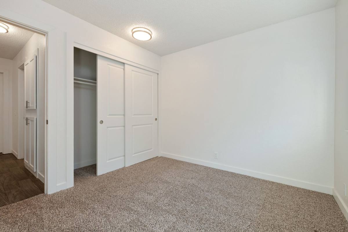 Townhouse for rent at 12506 16th St NE #B-08, Lake Stevens, WA 98258