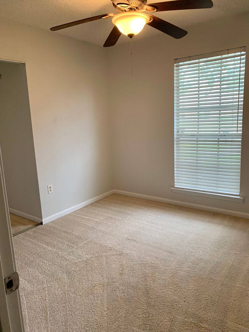 House for rent at 13676 Greenview Ave, Baton Rouge, LA 70816