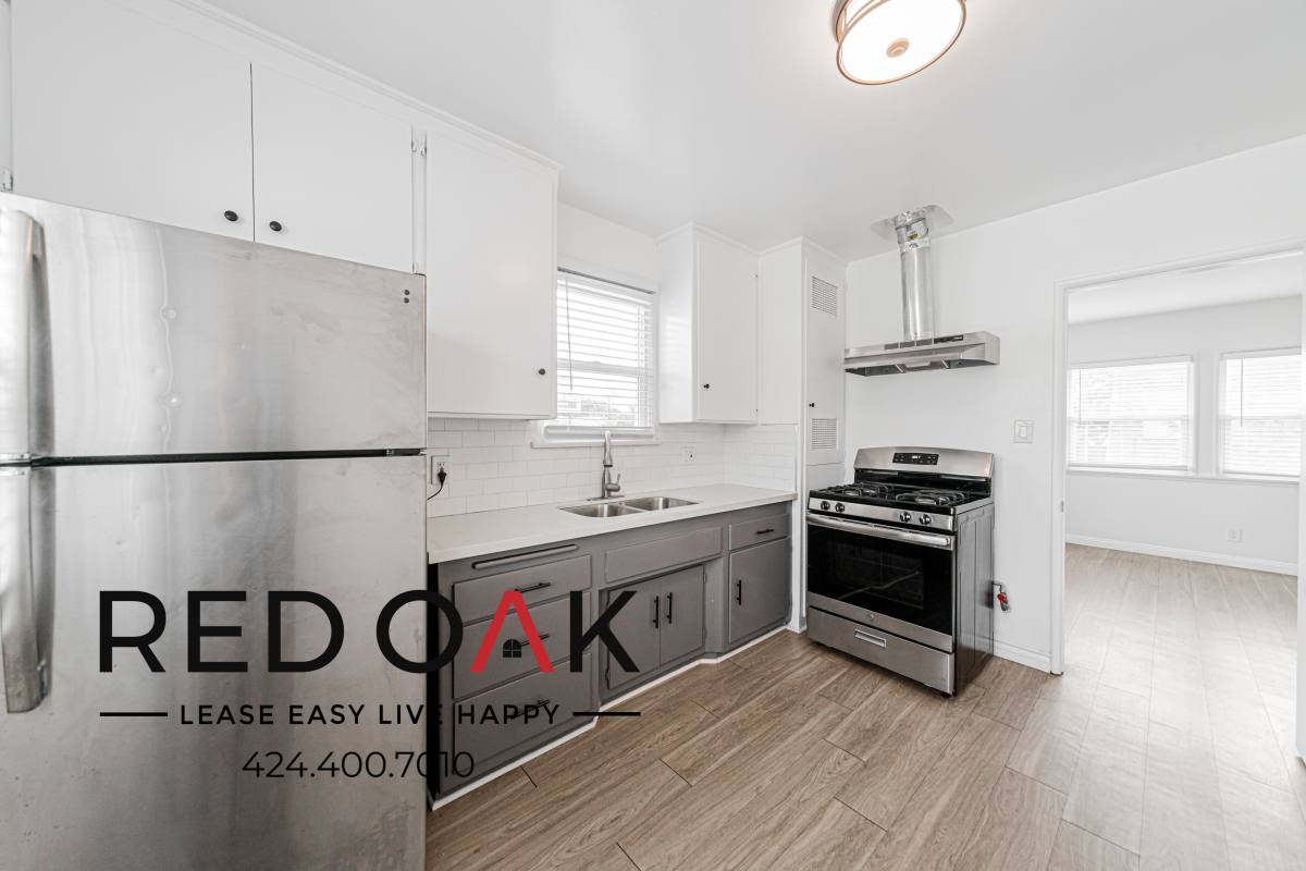 Condo for rent at 3995 Inglewood Blvd #5, Los Angeles, CA 90066