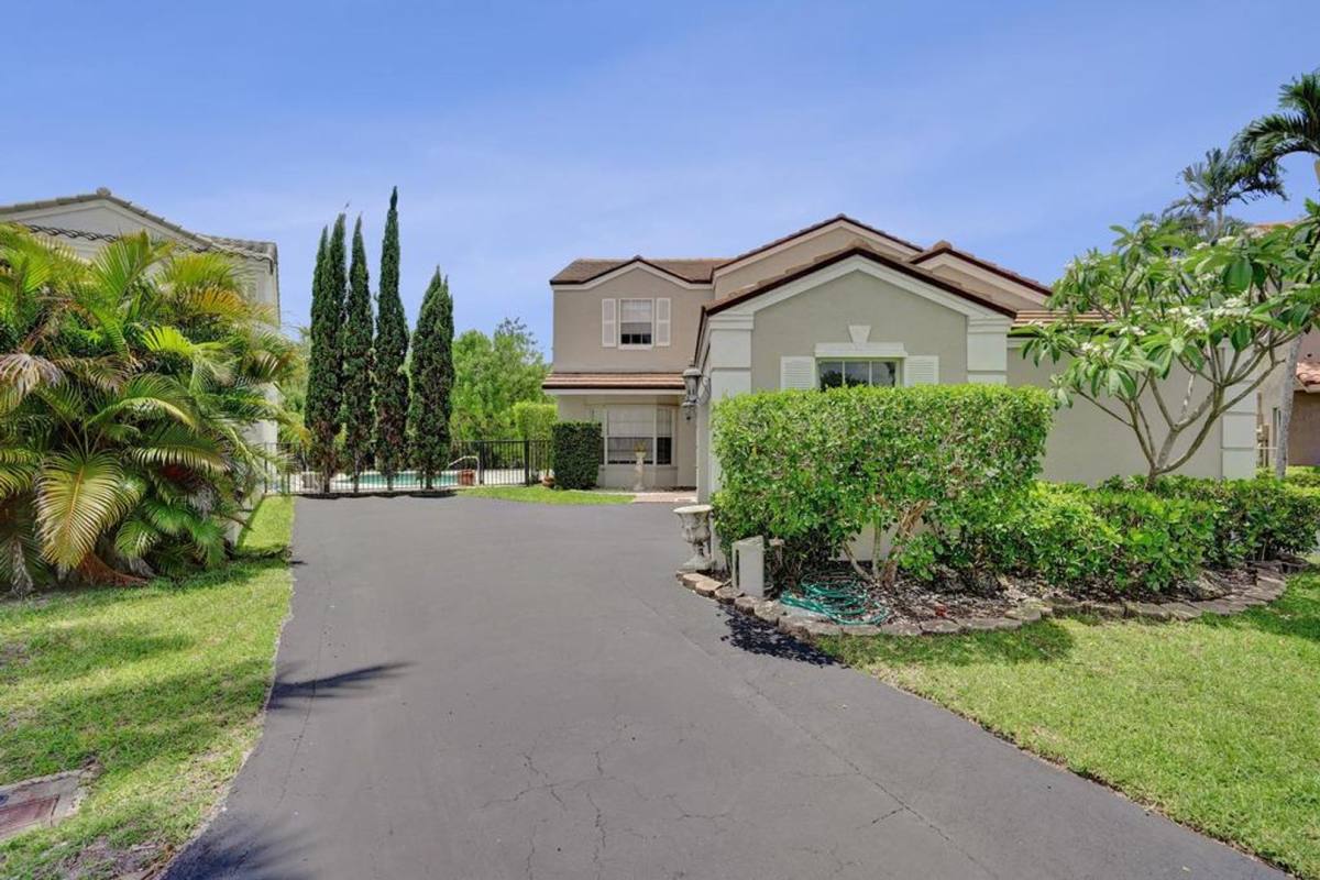 House for rent at 21461 Sawmill Court, Boca Raton, FL 33498