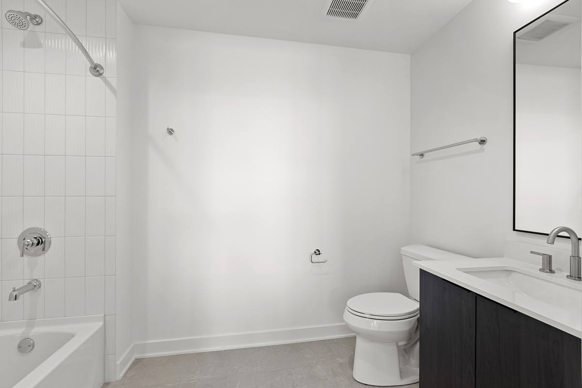Apartment for rent at 1801 W Grand Ave, Chicago, IL 60622