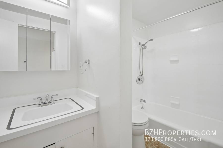 Apartment for rent at 400 S Occidental Blvd #19, Los Angeles, CA 90057