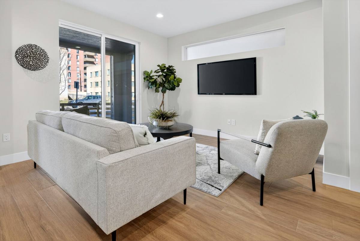 Townhouse for rent at 828-832 Cherry St, Denver, CO 80220