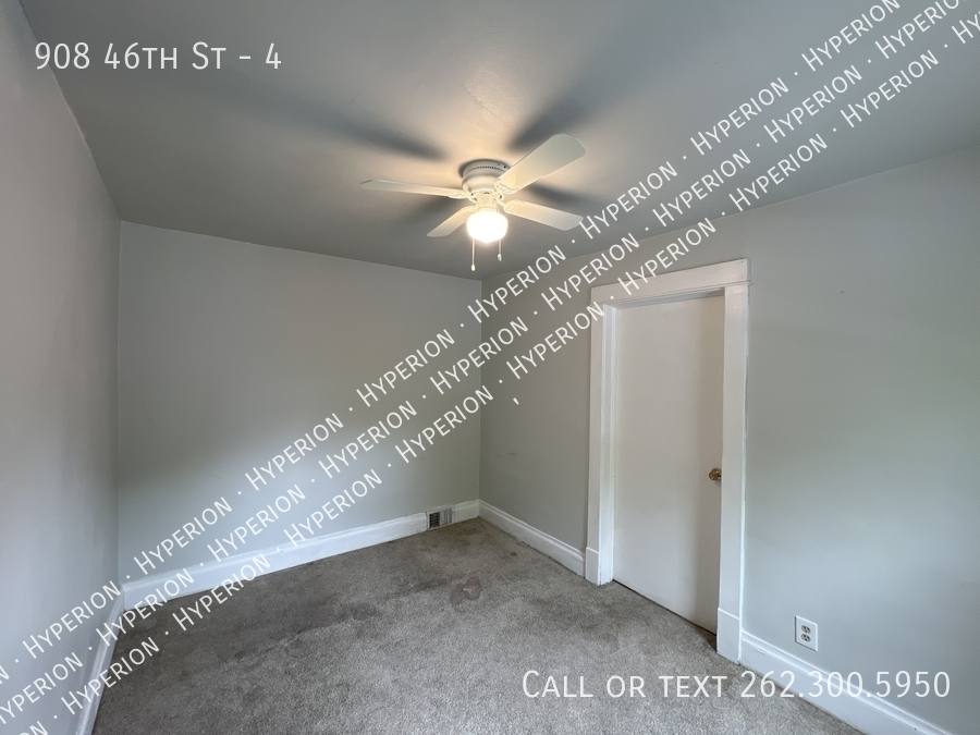 Apartment for rent at 908 46th St #4, Kenosha, WI 53140