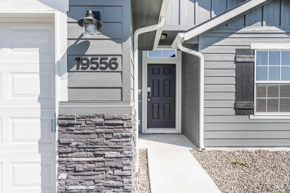 House for rent at 19556 Calais Ave, Caldwell, ID 83605