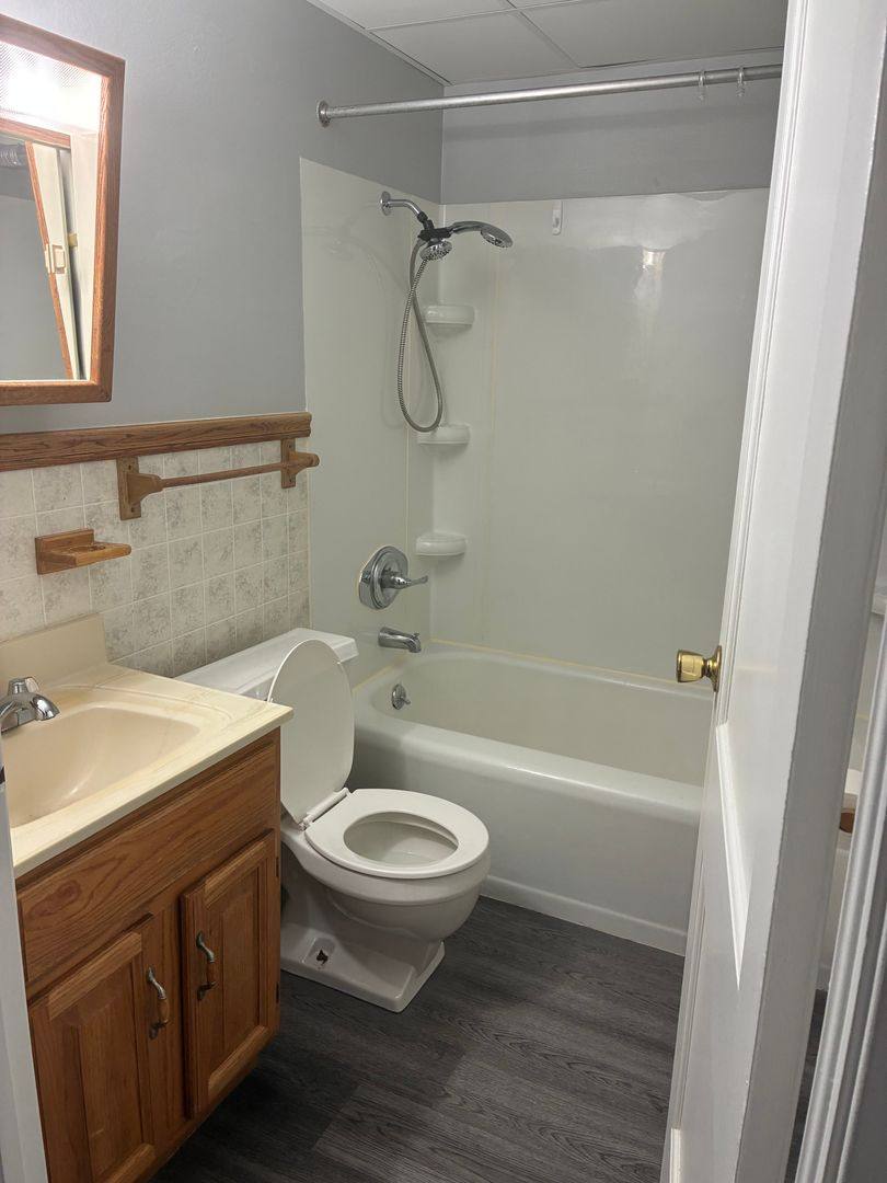 Apartment for rent at 1604-1624 W Grandview Blvd, Erie, PA 16509