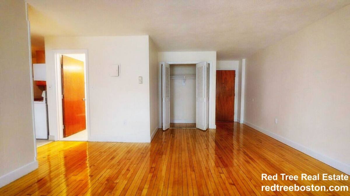Apartment for rent at 20 Armington St #16, Allston, MA 02134