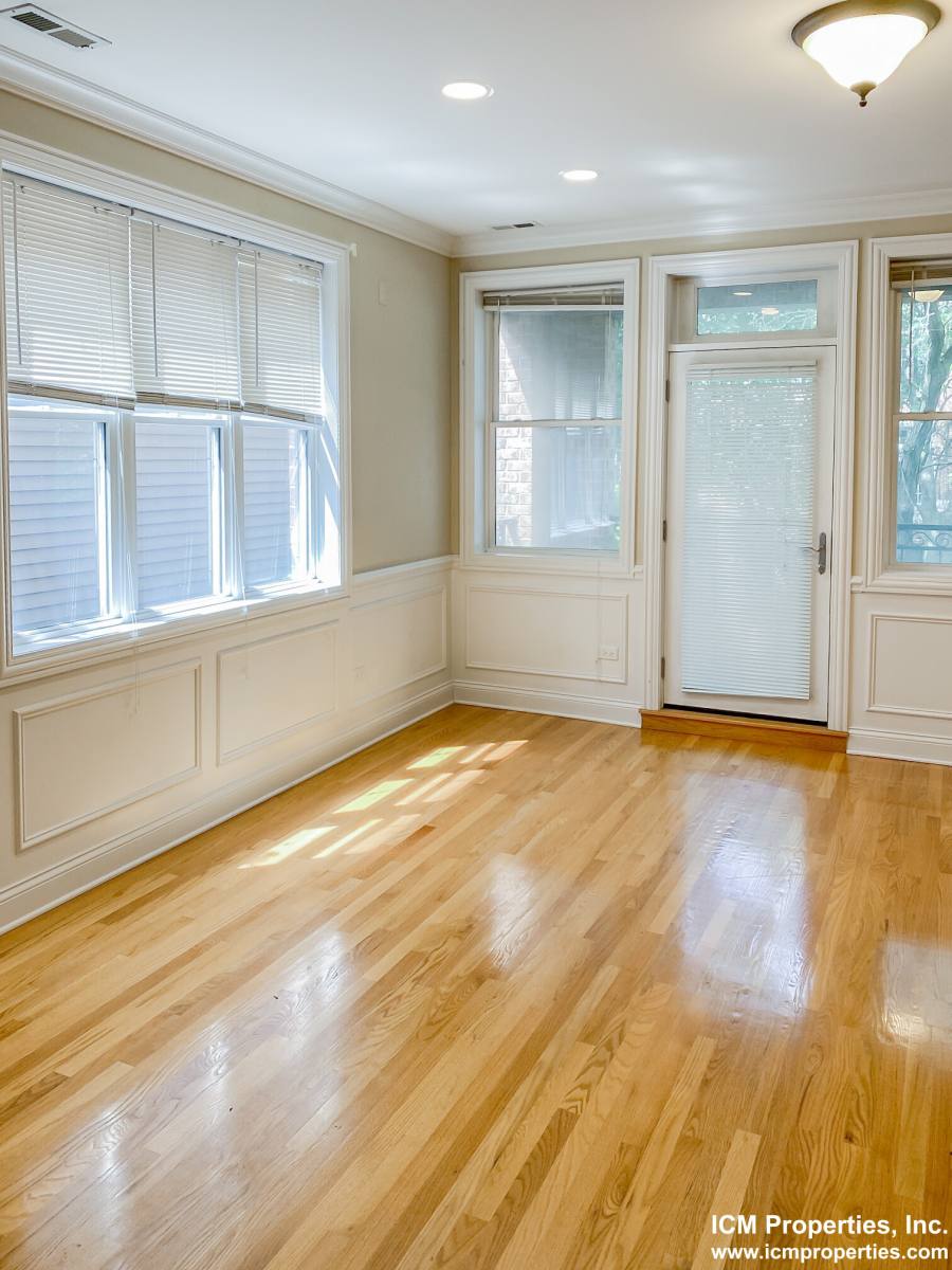 Apartment for rent at 2847 N Southport Ave #2, Chicago, IL 60657