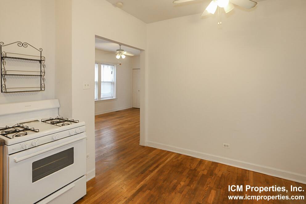 Apartment for rent at 3521 N Broadway St #1W, Chicago, IL 60657
