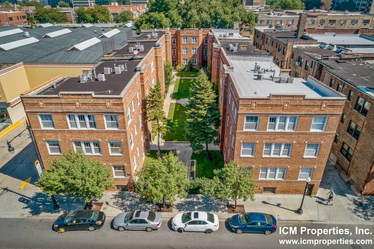 Apartment for rent at 3521 N Broadway St #1W, Chicago, IL 60657