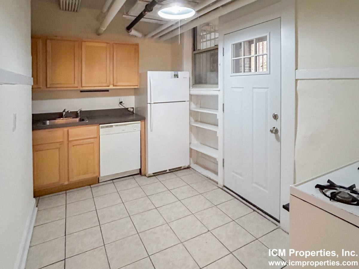 Apartment for rent at 1916 W Winona St #1926-G Re06, Chicago, IL 60640