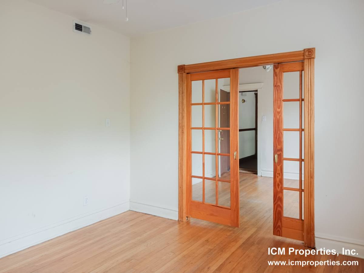 Apartment for rent at 5100 N Winchester Ave #3, Chicago, IL 60640