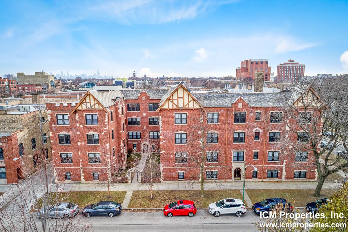 Apartment for rent at 4651 N Wolcott Ave #G, Chicago, IL 60640