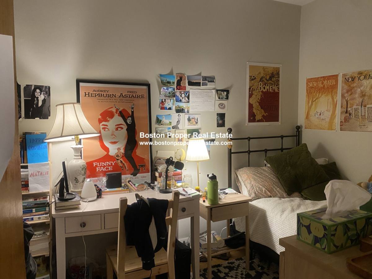 Apartment for rent at 70 Joy St #2, Boston, MA 02114