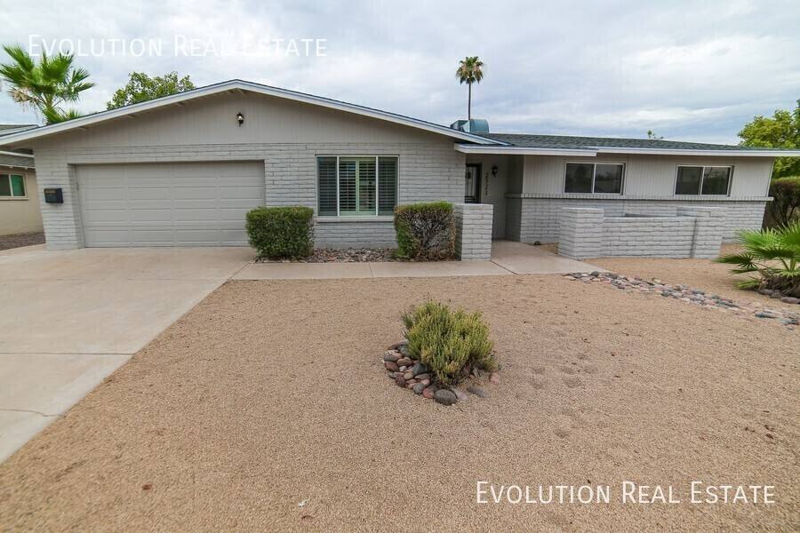 House for rent at 2521 S Kachina Circle, Tempe, AZ 85282