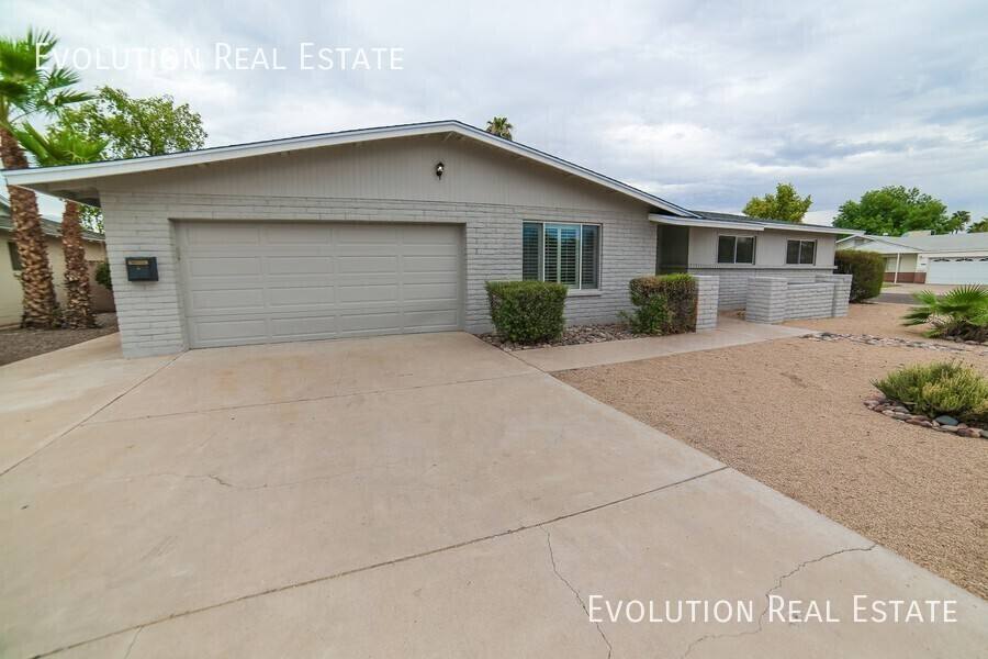 House for rent at 2521 S Kachina Circle, Tempe, AZ 85282