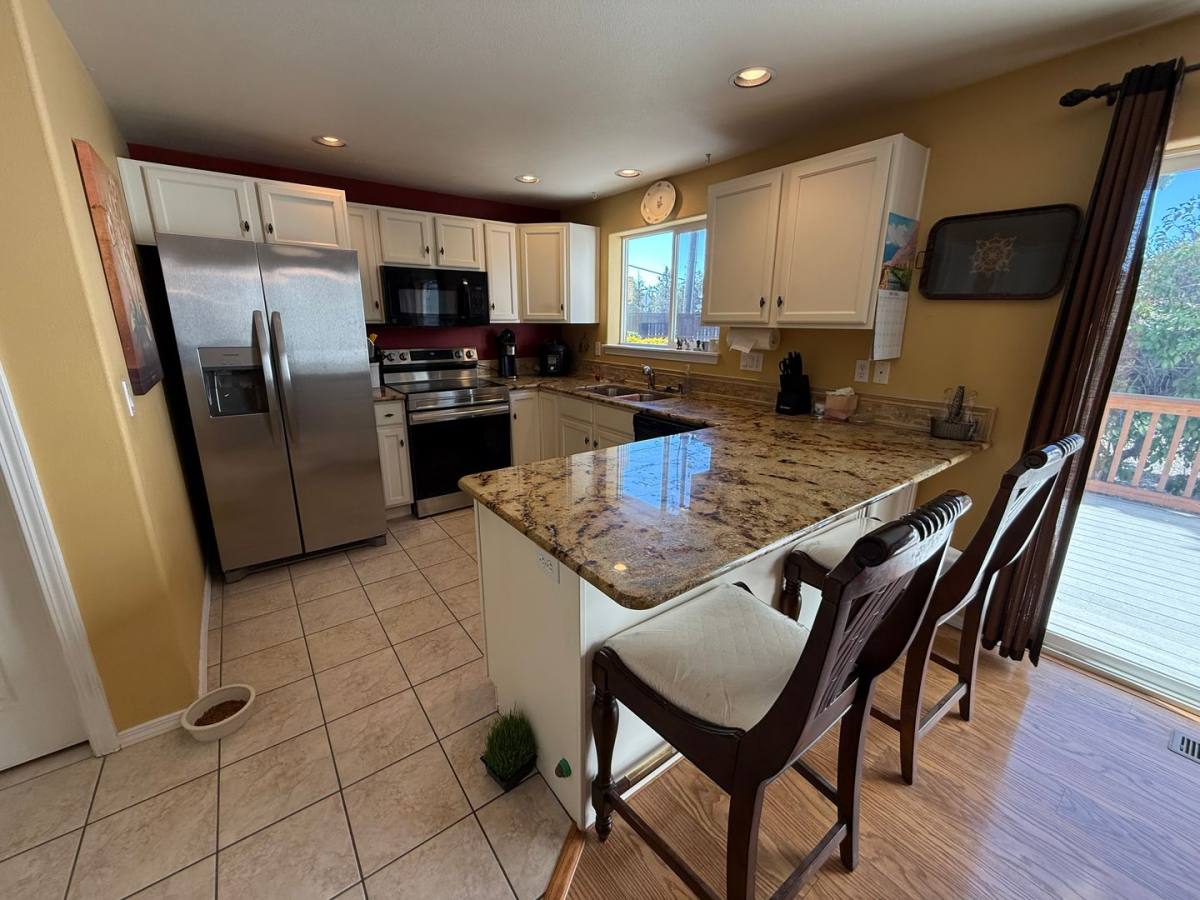 House for rent at 20997 Spinnaker St, Bend, OR 97701