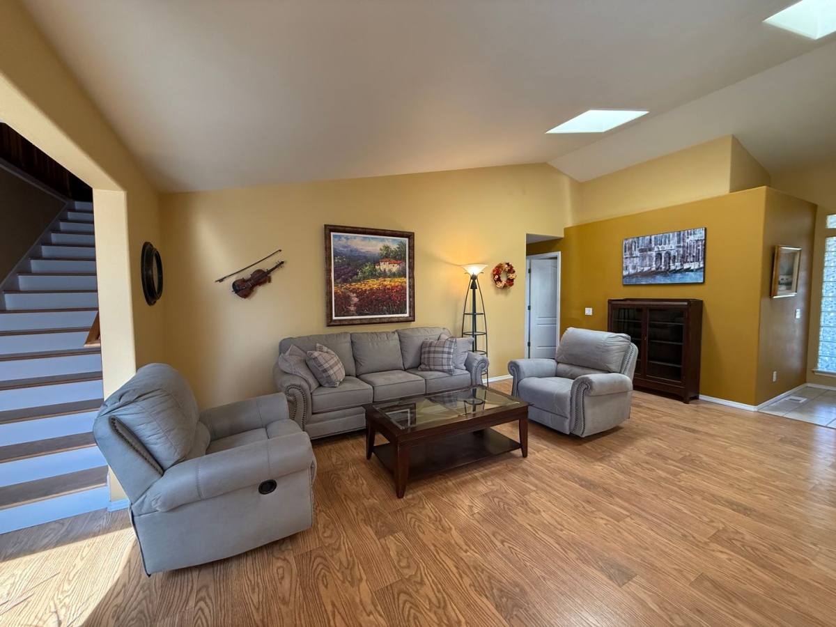 House for rent at 20997 Spinnaker St, Bend, OR 97701