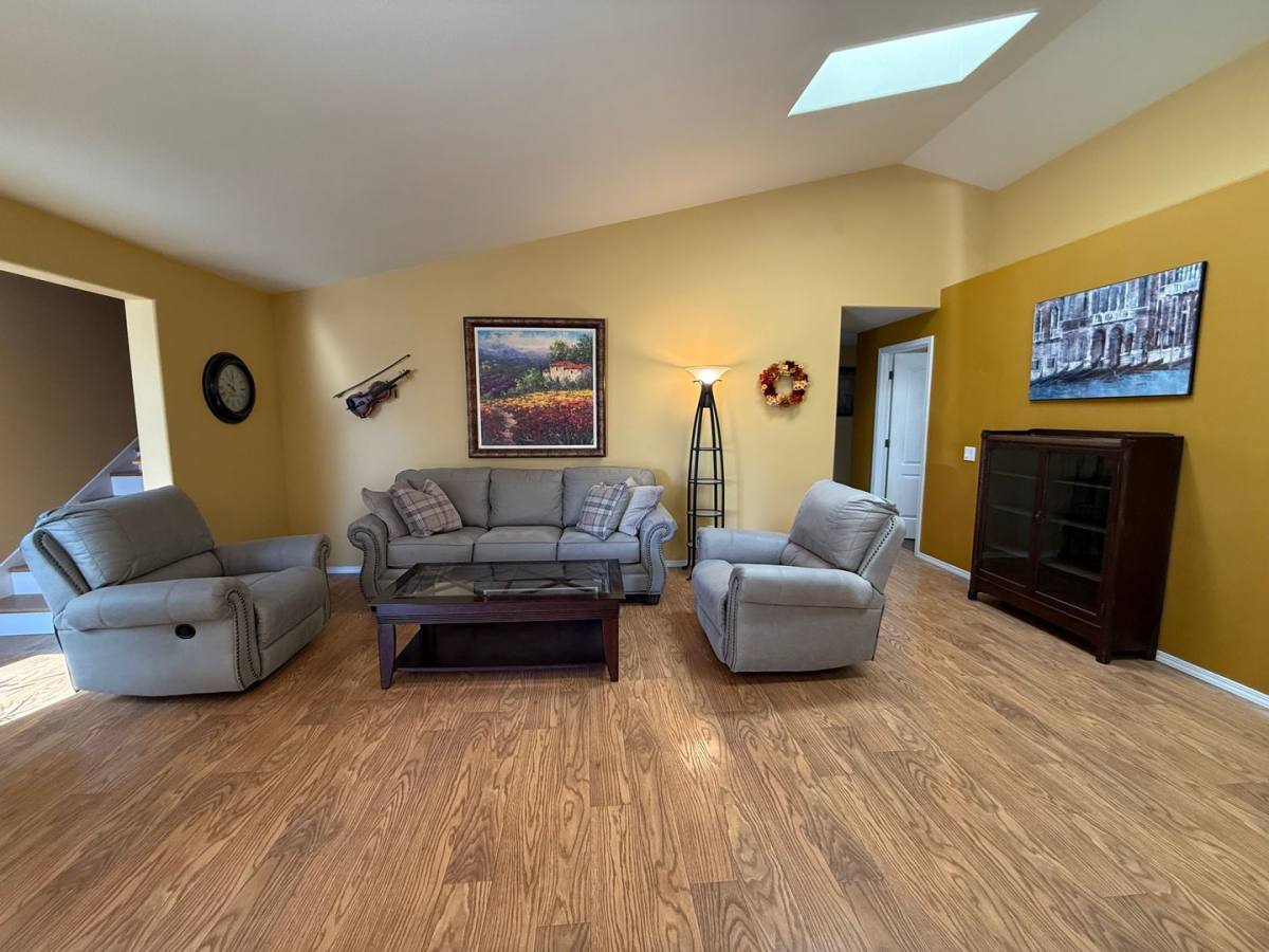 House for rent at 20997 Spinnaker St, Bend, OR 97701