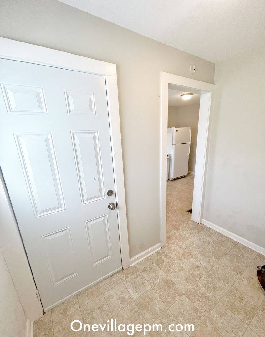 Apartment for rent at 905 Harris St, Burlington, NC 27217