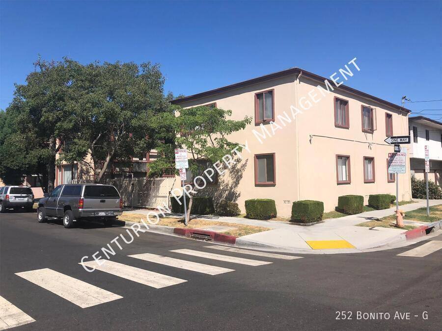 Apartment for rent at 252 Bonito Ave #G, Long Beach, CA 90802