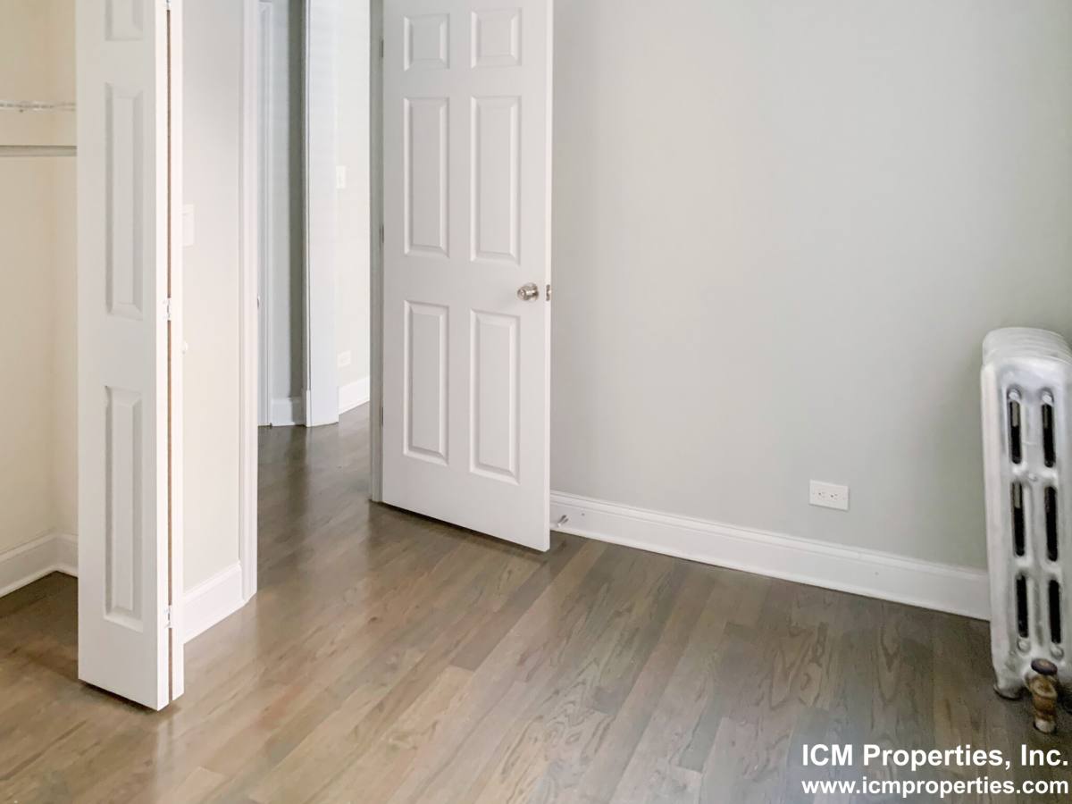 Apartment for rent at 5045 N Damen Ave #1W, Chicago, IL 60625