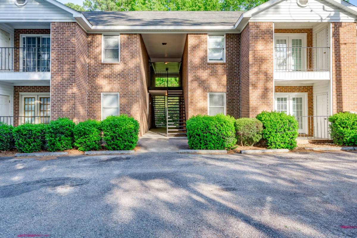 Apartment for rent at 403 Wormwood Lane #A-H, Columbia, SC 29209