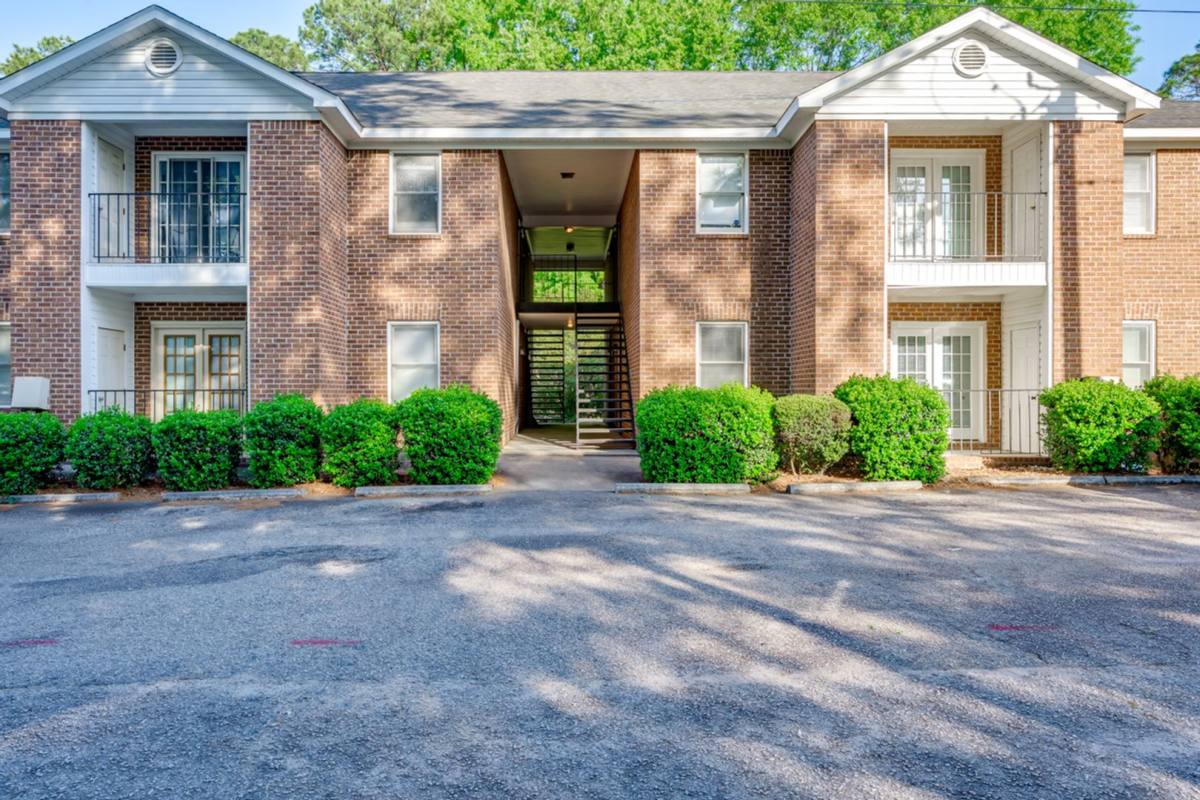 Apartment for rent at 403 Wormwood Lane #A-H, Columbia, SC 29209