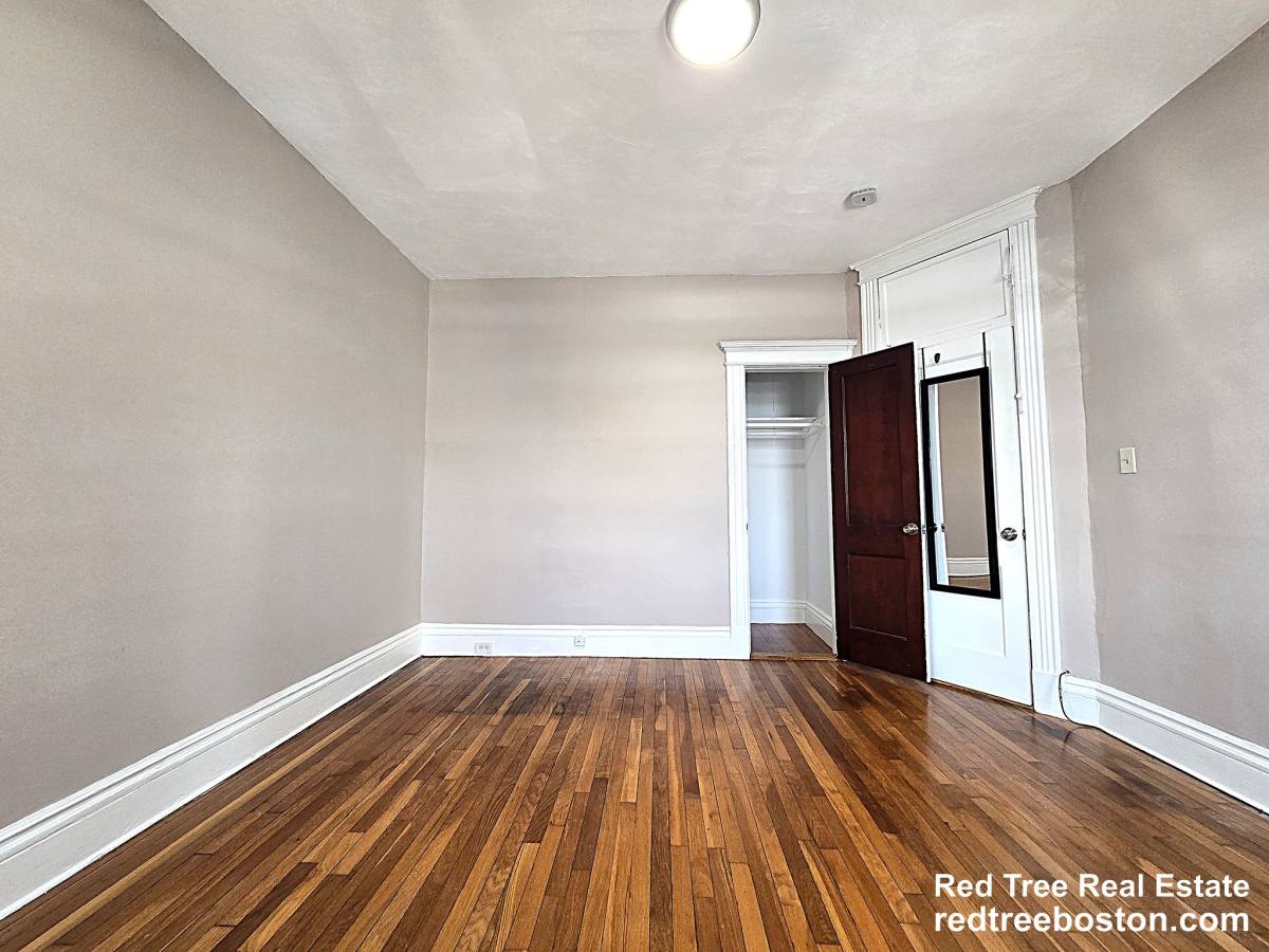 Apartment for rent at 25 Alton Place #2R, Brookline, MA 02445