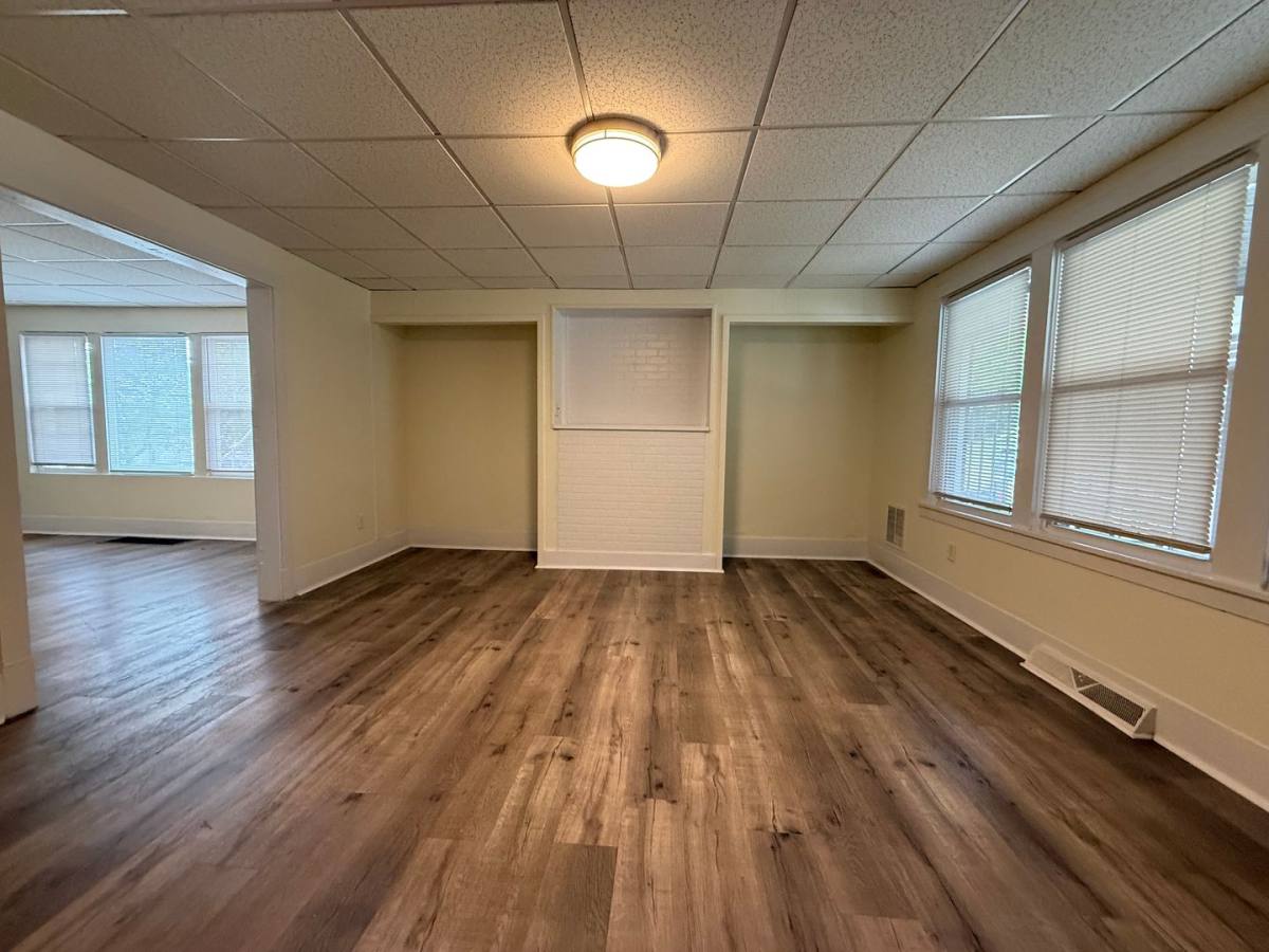 Apartment for rent at 519 E 9th Ave, Homestead, PA 15120
