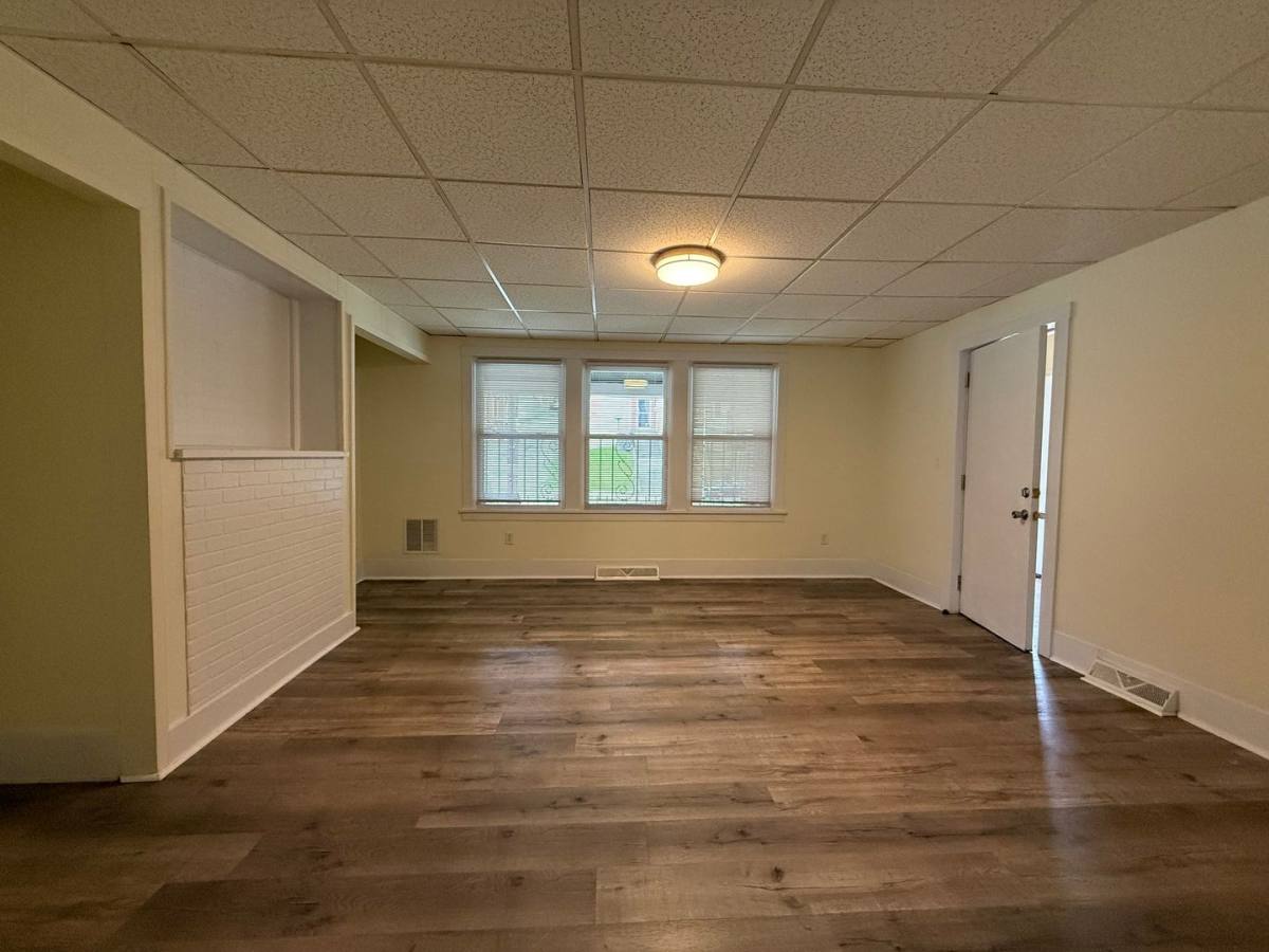 Apartment for rent at 519 E 9th Ave, Homestead, PA 15120