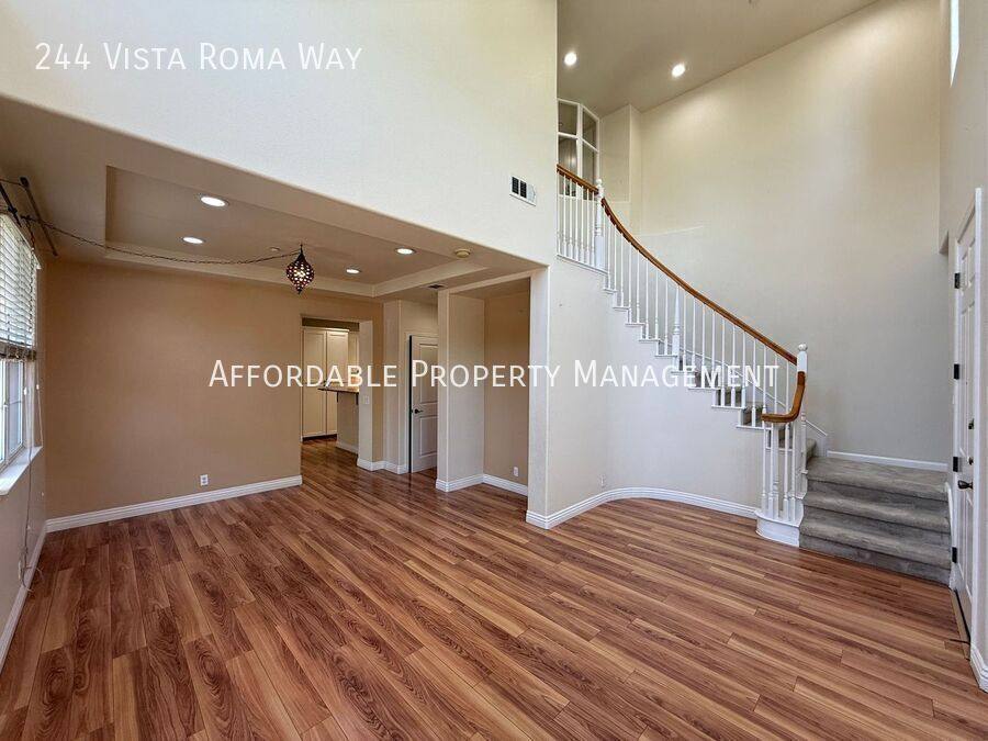 Townhouse for rent at 244 Vista Roma Way, San Jose, CA 95136