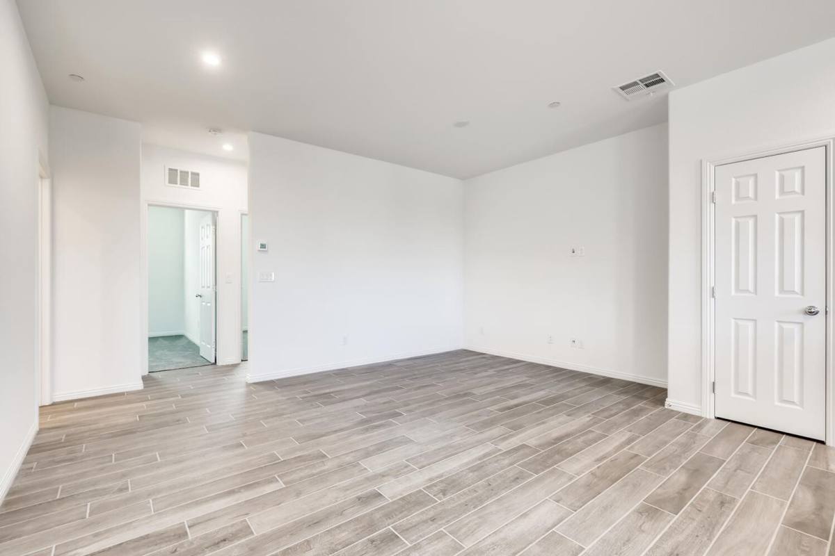 Townhouse for rent at 1278 Arcadia Rim Place, Henderson, NV 89002