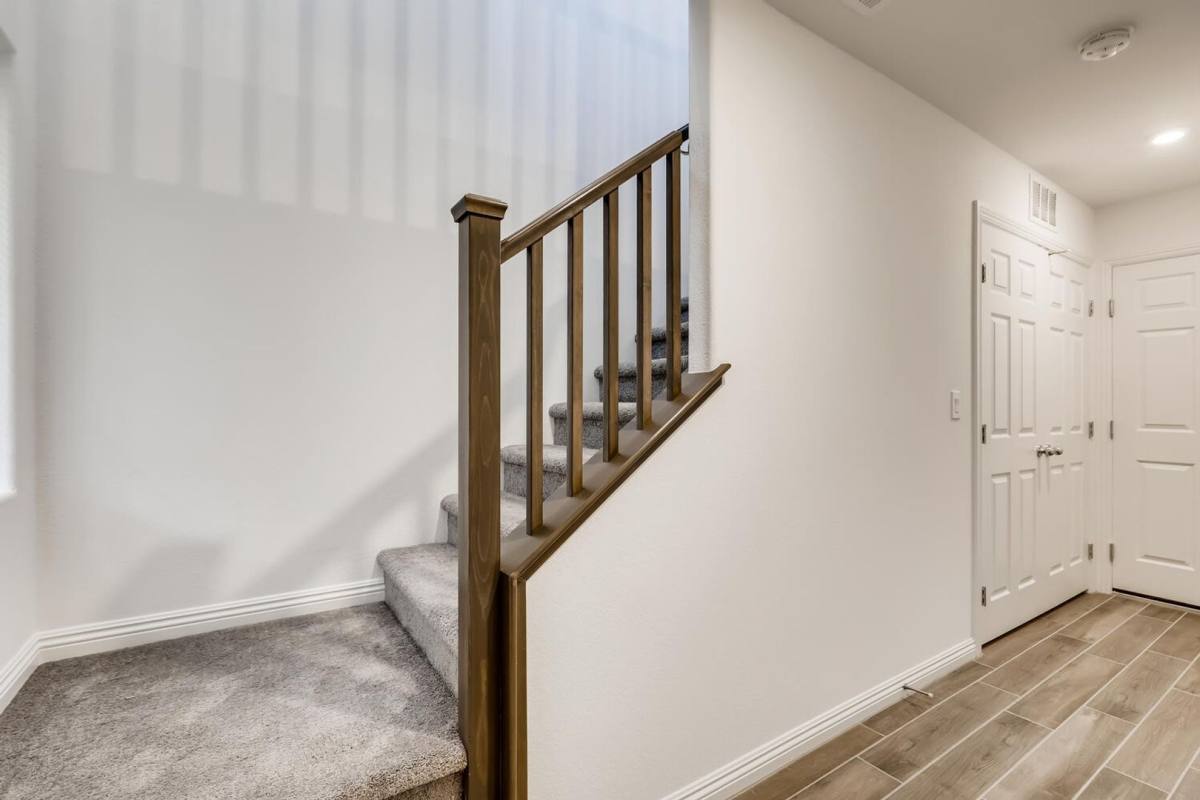 Townhouse for rent at 1278 Arcadia Rim Place, Henderson, NV 89002
