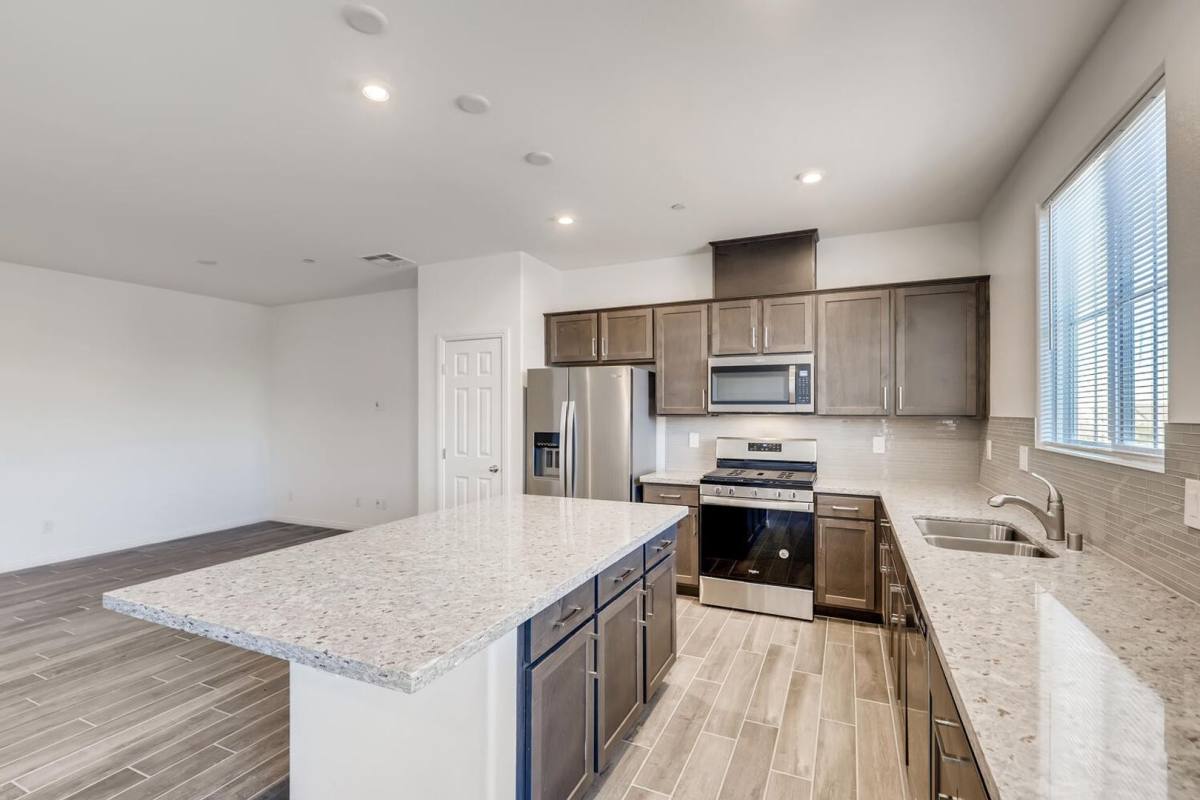 Townhouse for rent at 1278 Arcadia Rim Place, Henderson, NV 89002