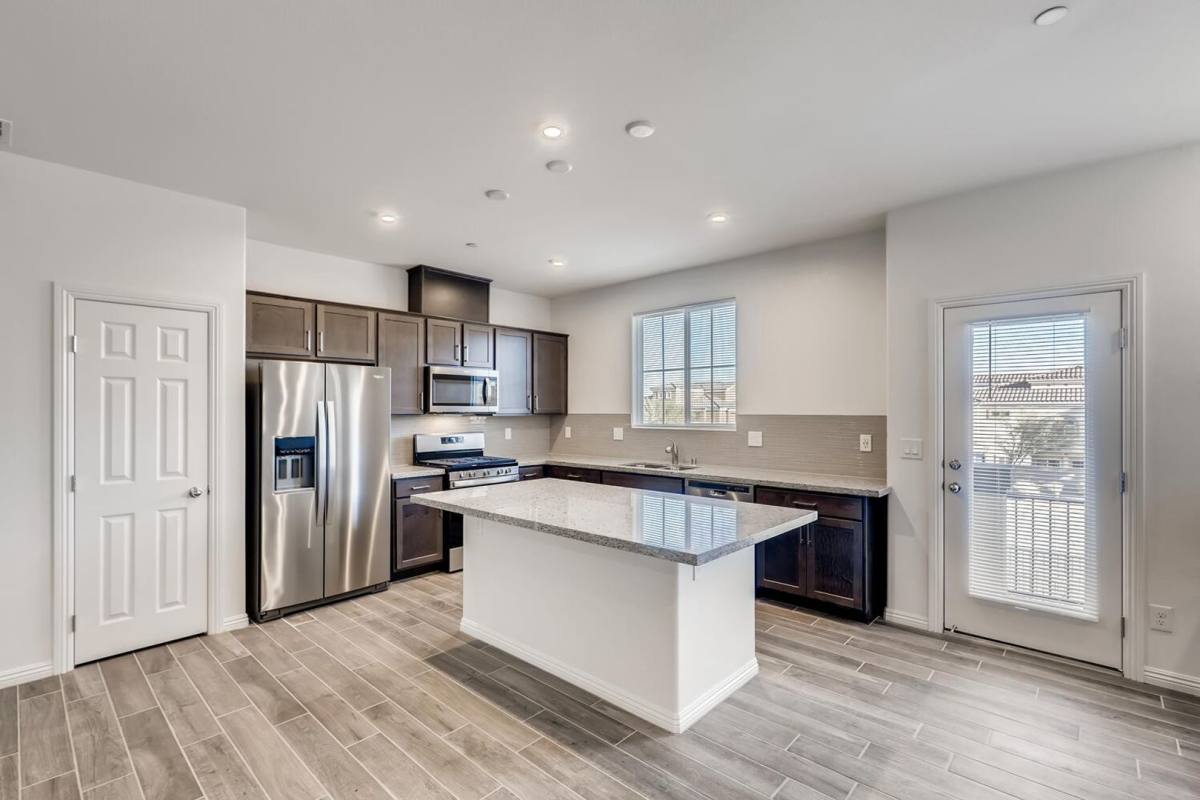Townhouse for rent at 1278 Arcadia Rim Place, Henderson, NV 89002
