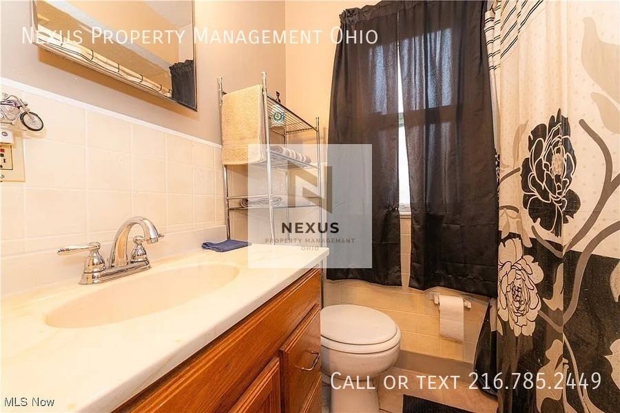 House for rent at 4381 E 175th St, Cleveland, OH 44128
