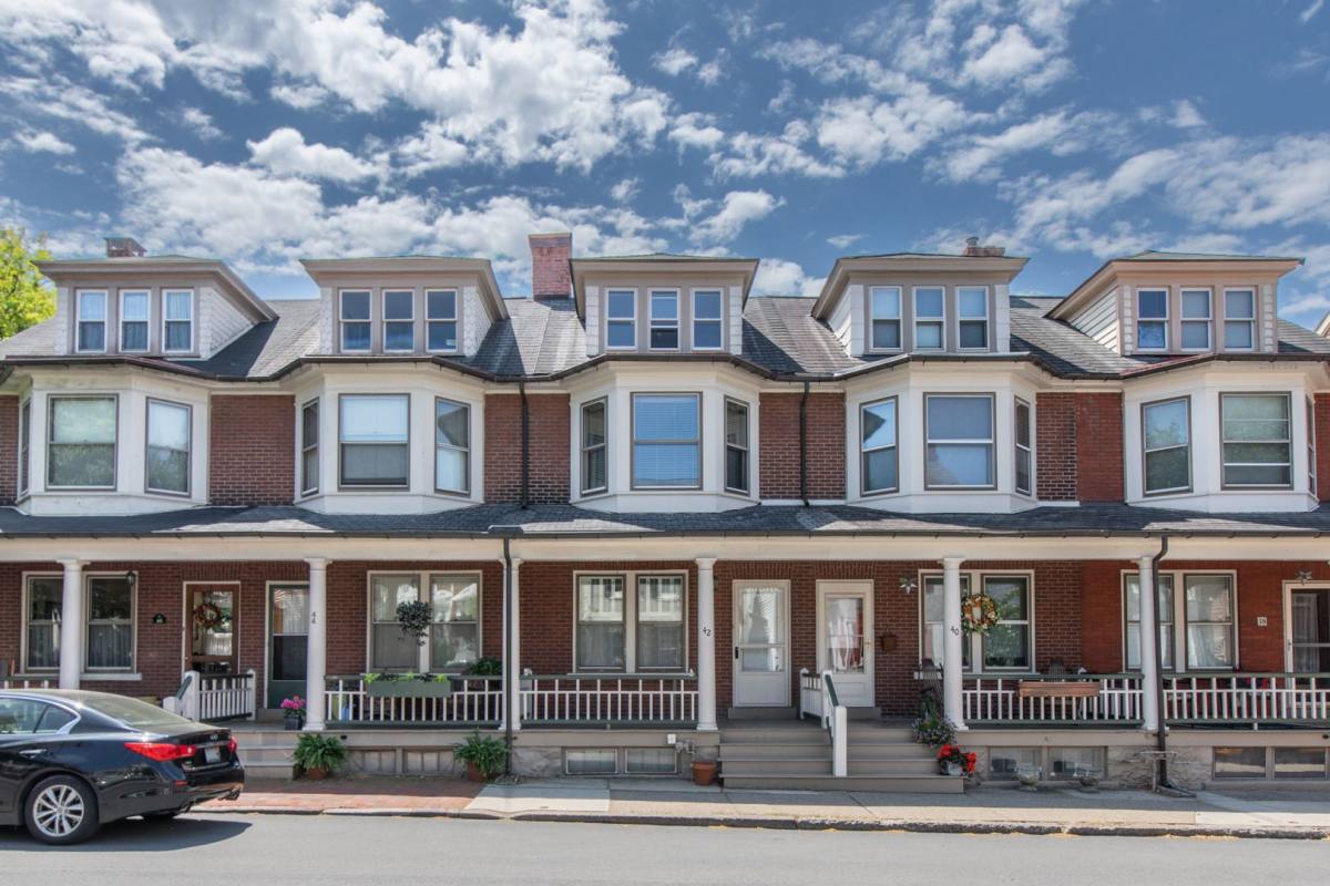 House for rent at 42 E Wall St, Bethlehem, PA 18018