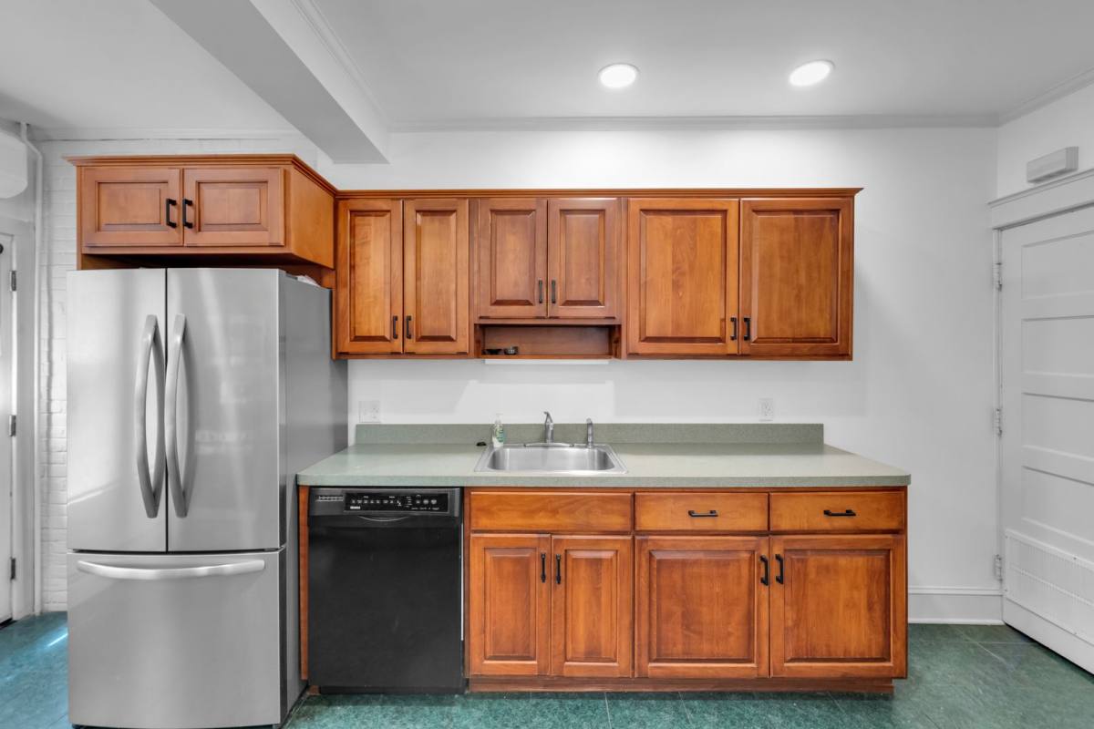 House for rent at 42 E Wall St, Bethlehem, PA 18018