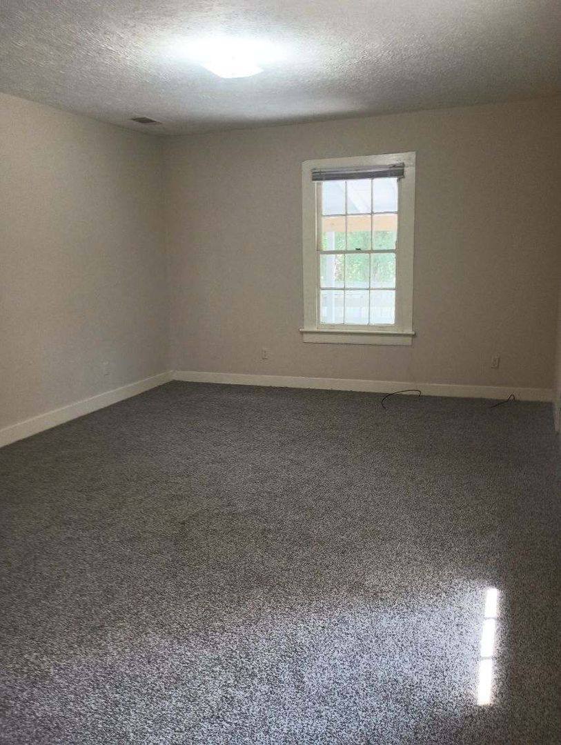 Apartment for rent at 2703 17th Ave, Columbus, GA 31901