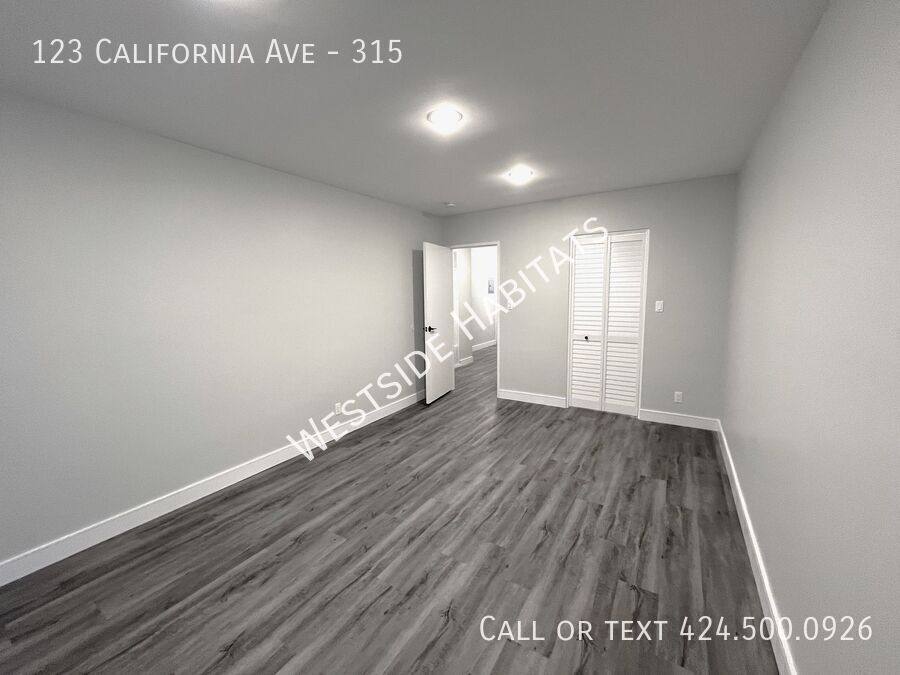 Apartment for rent at 123 California Ave #315, Santa Monica, CA 90403