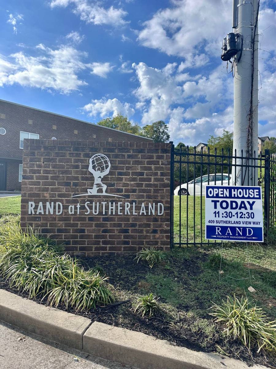 Townhouse for rent at 425 Sutherland View Way, Knoxville, TN 37919