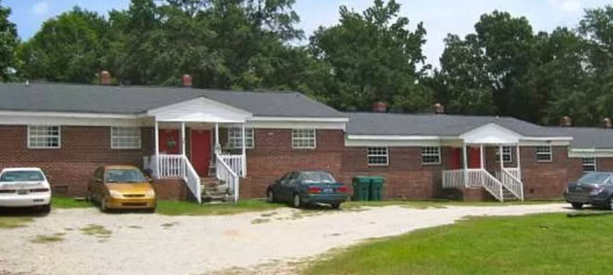 Apartment for rent at 727 S Main St, Woodruff, SC 29388