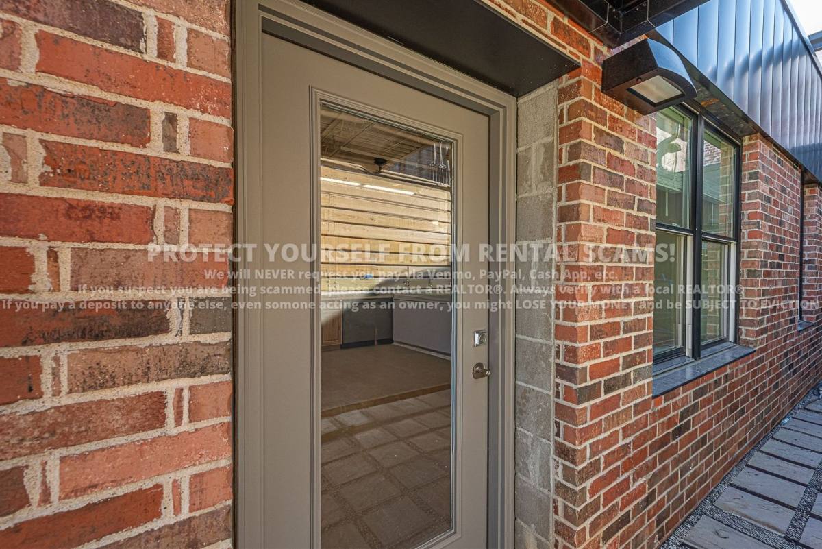 Apartment for rent at 315 N Eureka Alley #3, Fayetteville, AR 72701