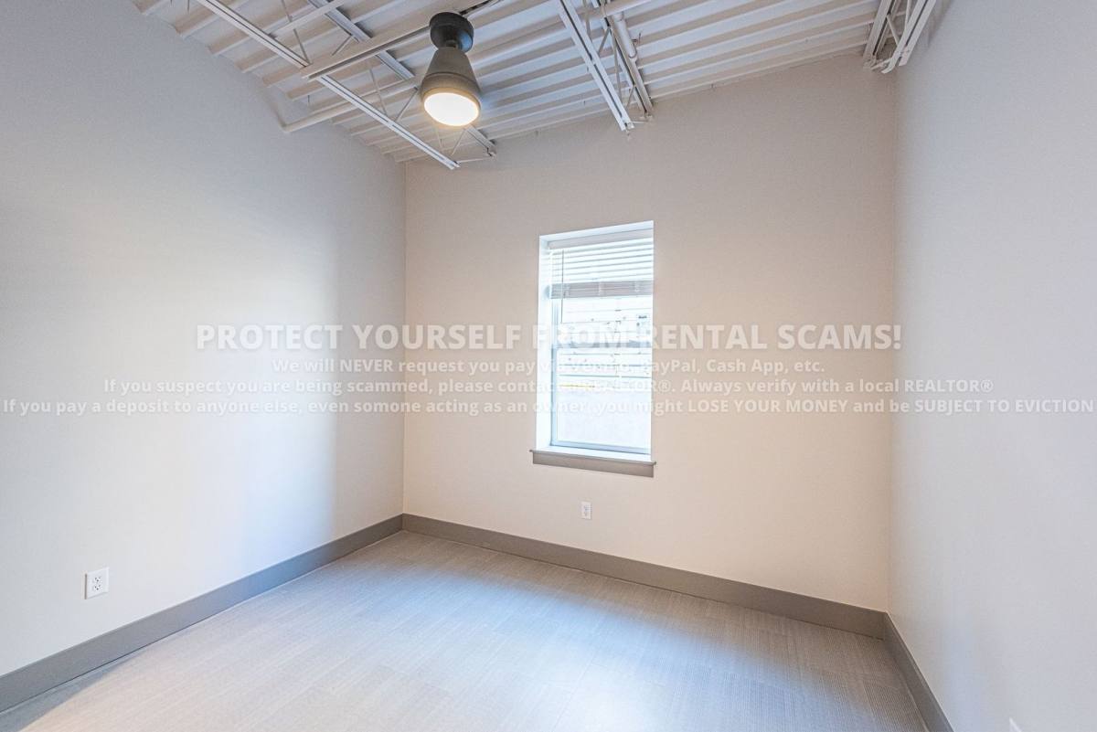 Apartment for rent at 315 N Eureka Alley #3, Fayetteville, AR 72701
