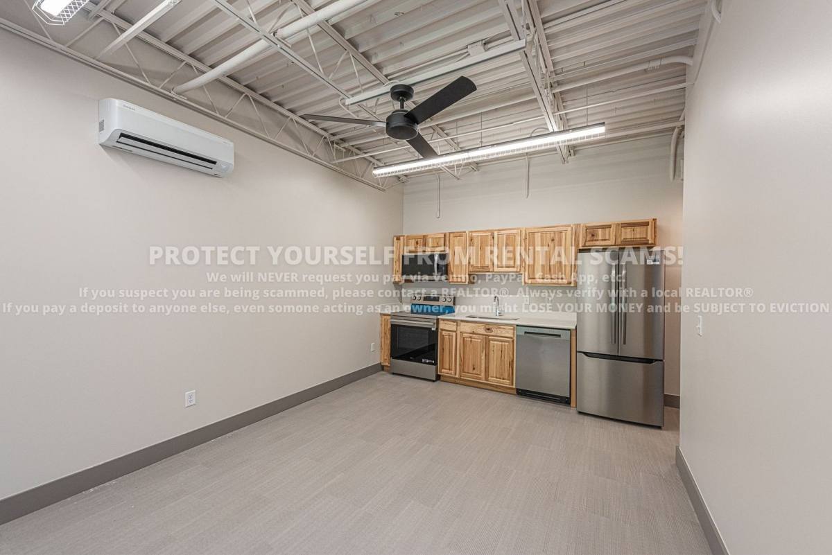 Apartment for rent at 315 N Eureka Alley #3, Fayetteville, AR 72701
